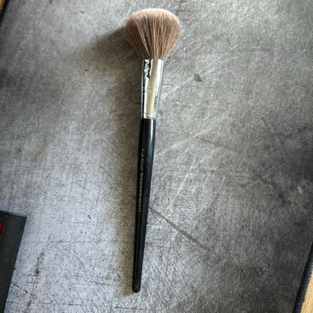 Sephora Collection Pro Airbrush #55 - Picture 3 of 3